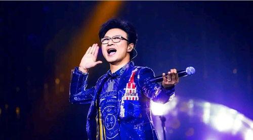 汪峰唱歌吃瓜,这是要闹哪样？