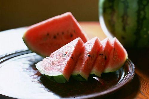 鱼神吃瓜,揭秘神秘鱼神与瓜果奇缘